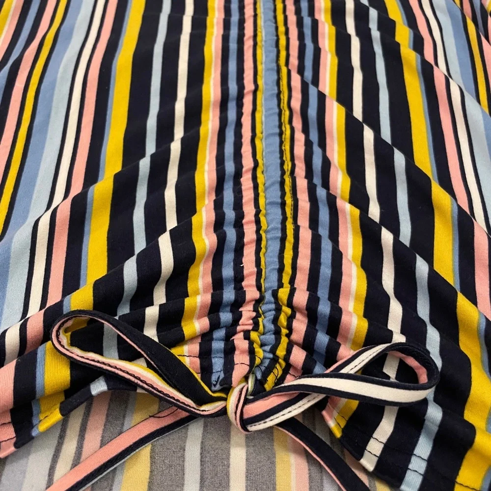 Lot of Juniors Size M Tops - Picture 3 of 10